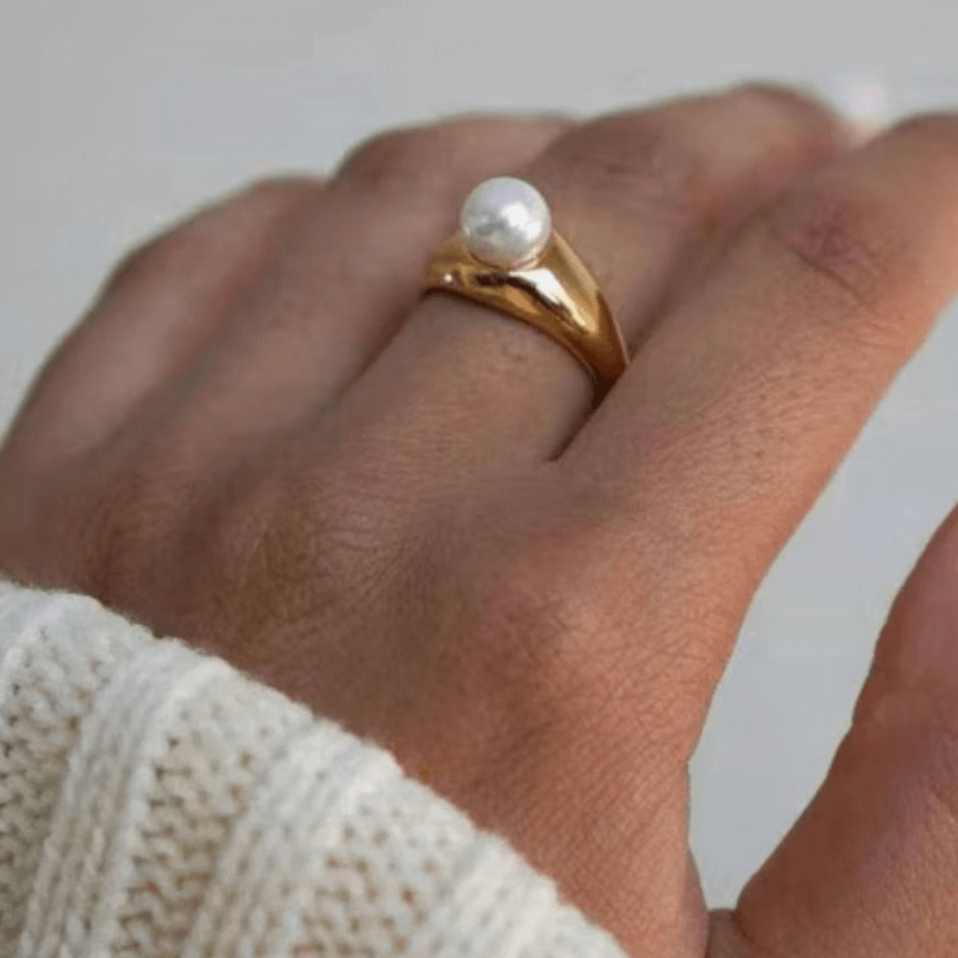 Pearl Ring