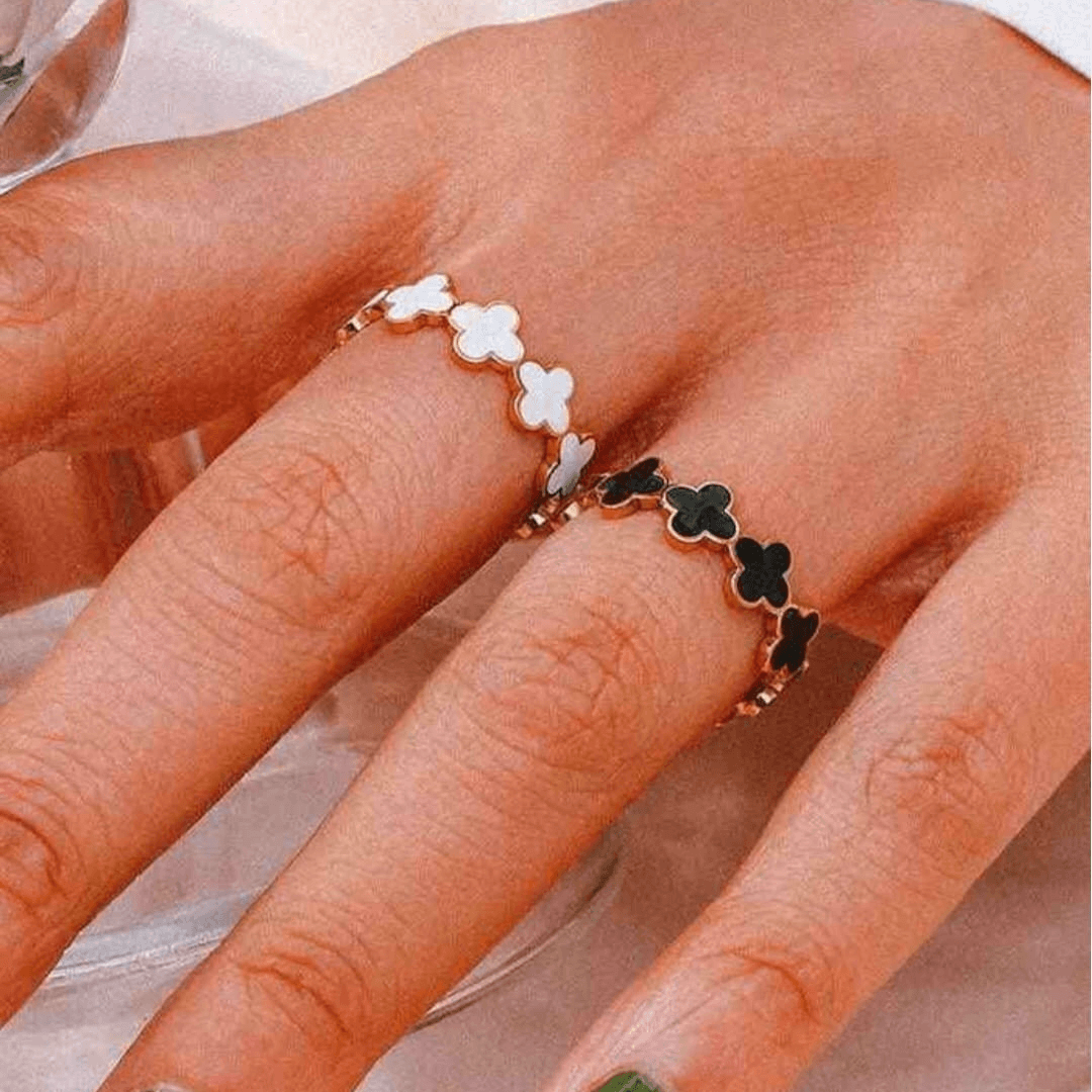 Mini White Clover Ring (Adjustable)