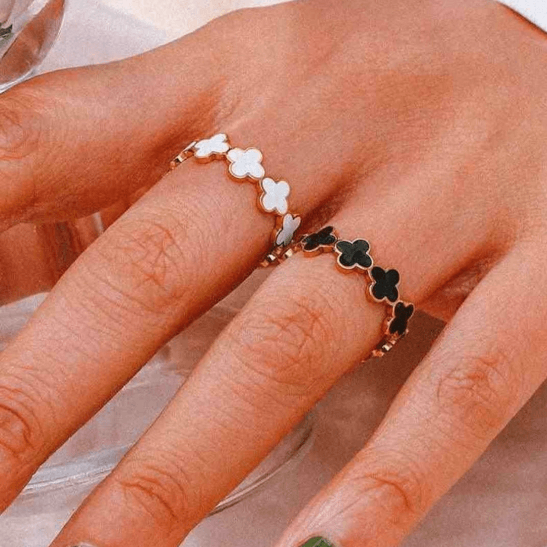 Mini Black Clover Ring ( Adjustable)