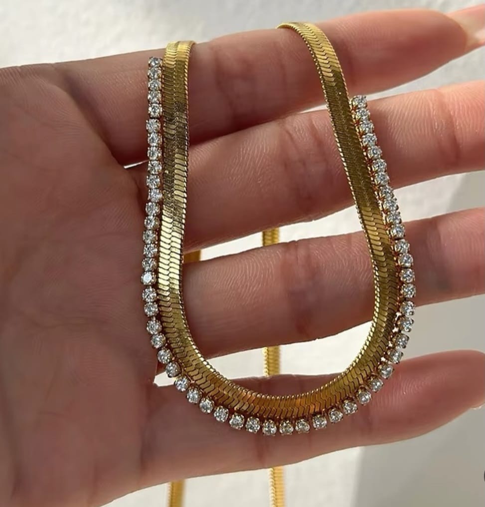 Zirconia Necklace
