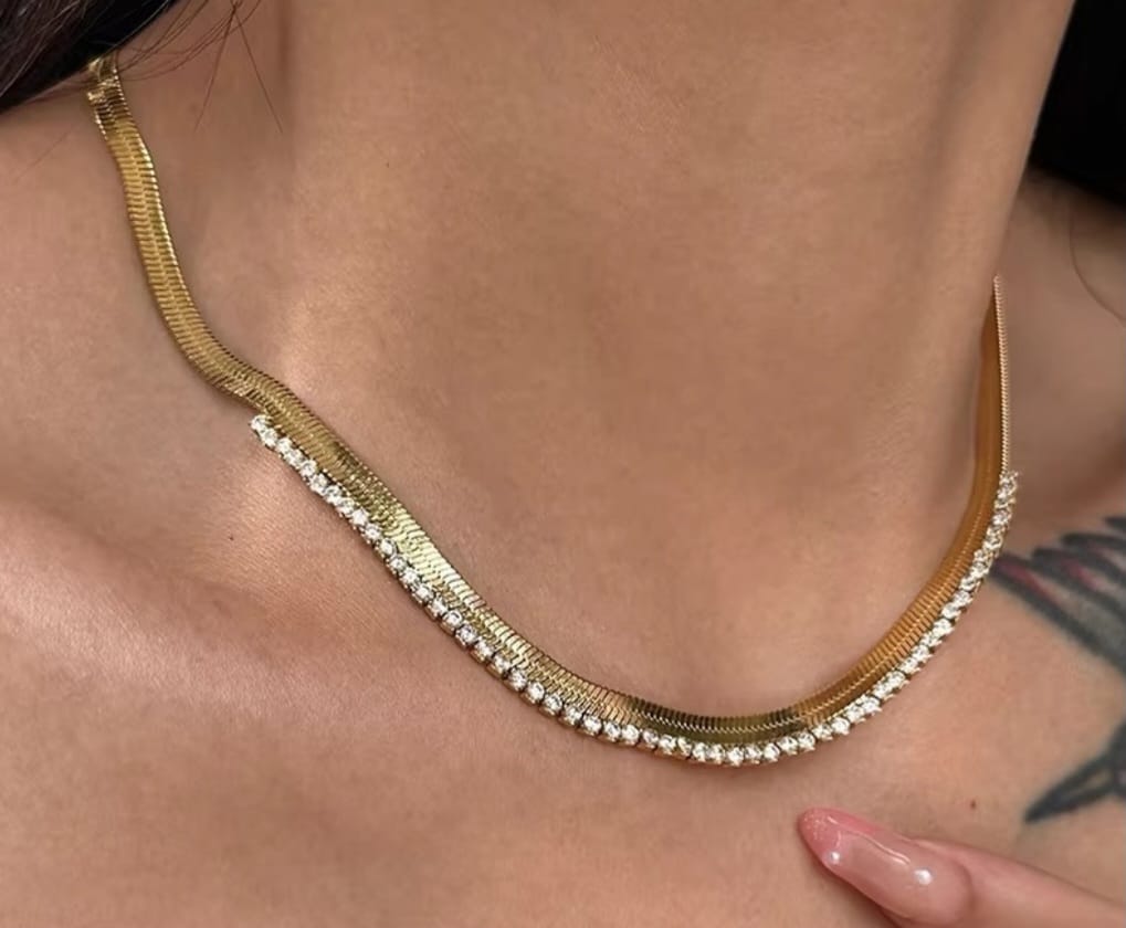 Zirconia Necklace