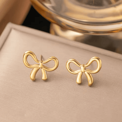 Bow Stud