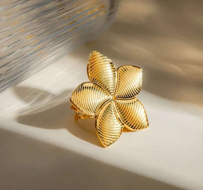 Flower Ring (Adjustable)