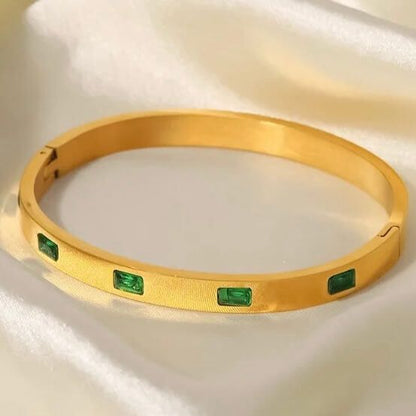 Emrald Handcuff