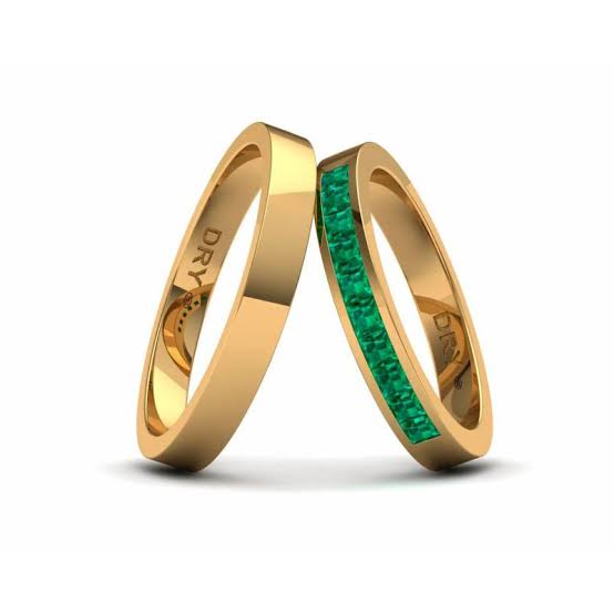 Emrald Ring Band