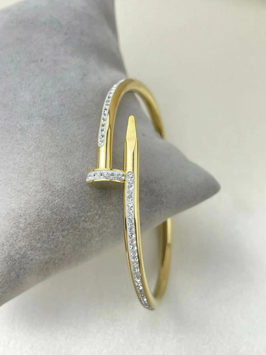Nail Glow Handcuff