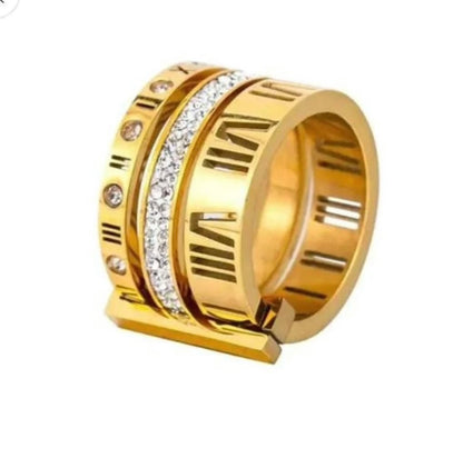 Trio Roman Ring