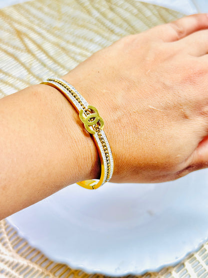 Luxe Handcuff