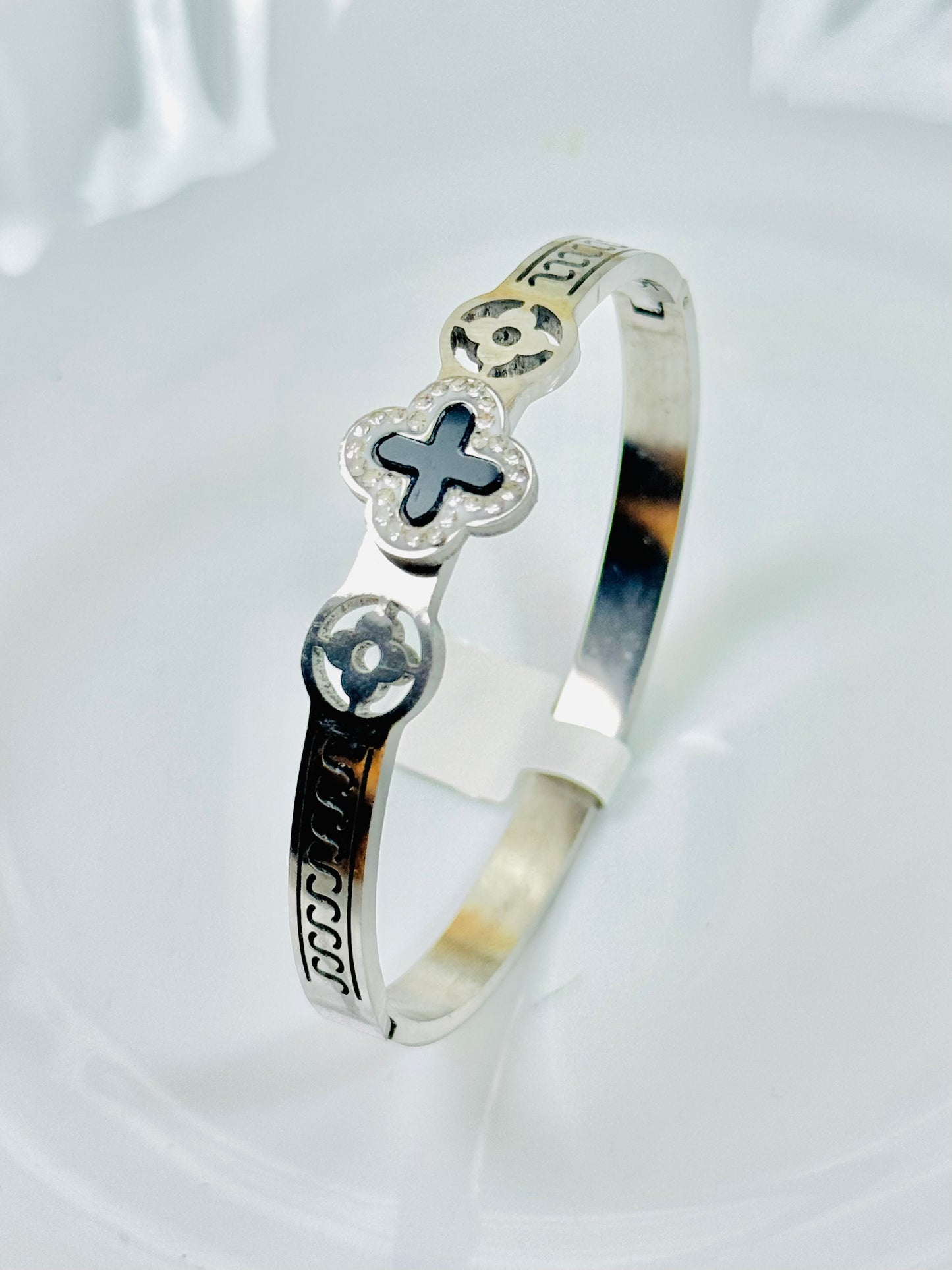 Silver grace Handcuff