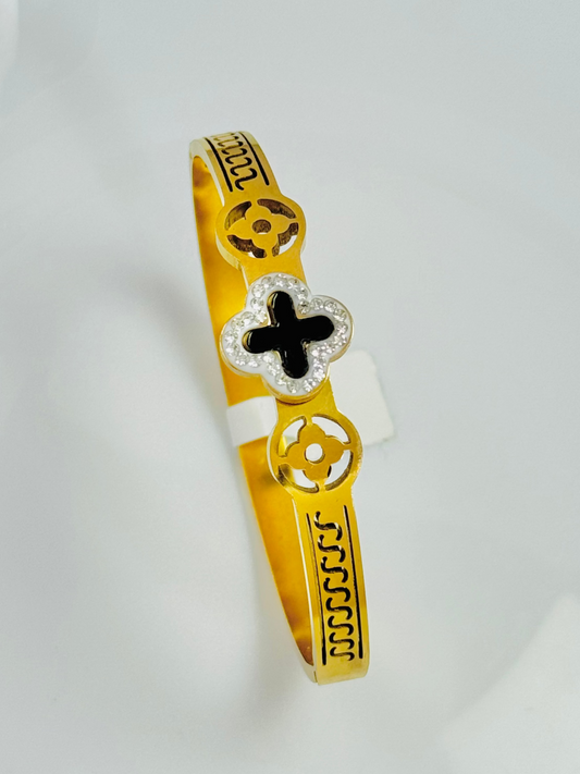 Dew Handcuff