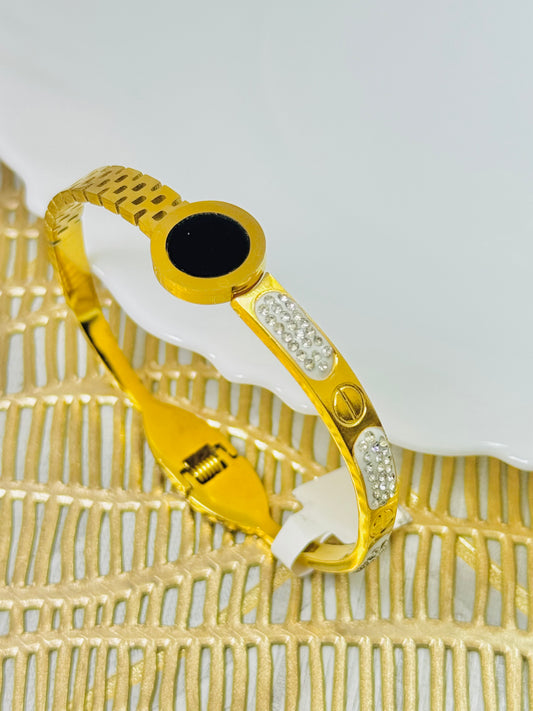 Sparkle Handcuff
