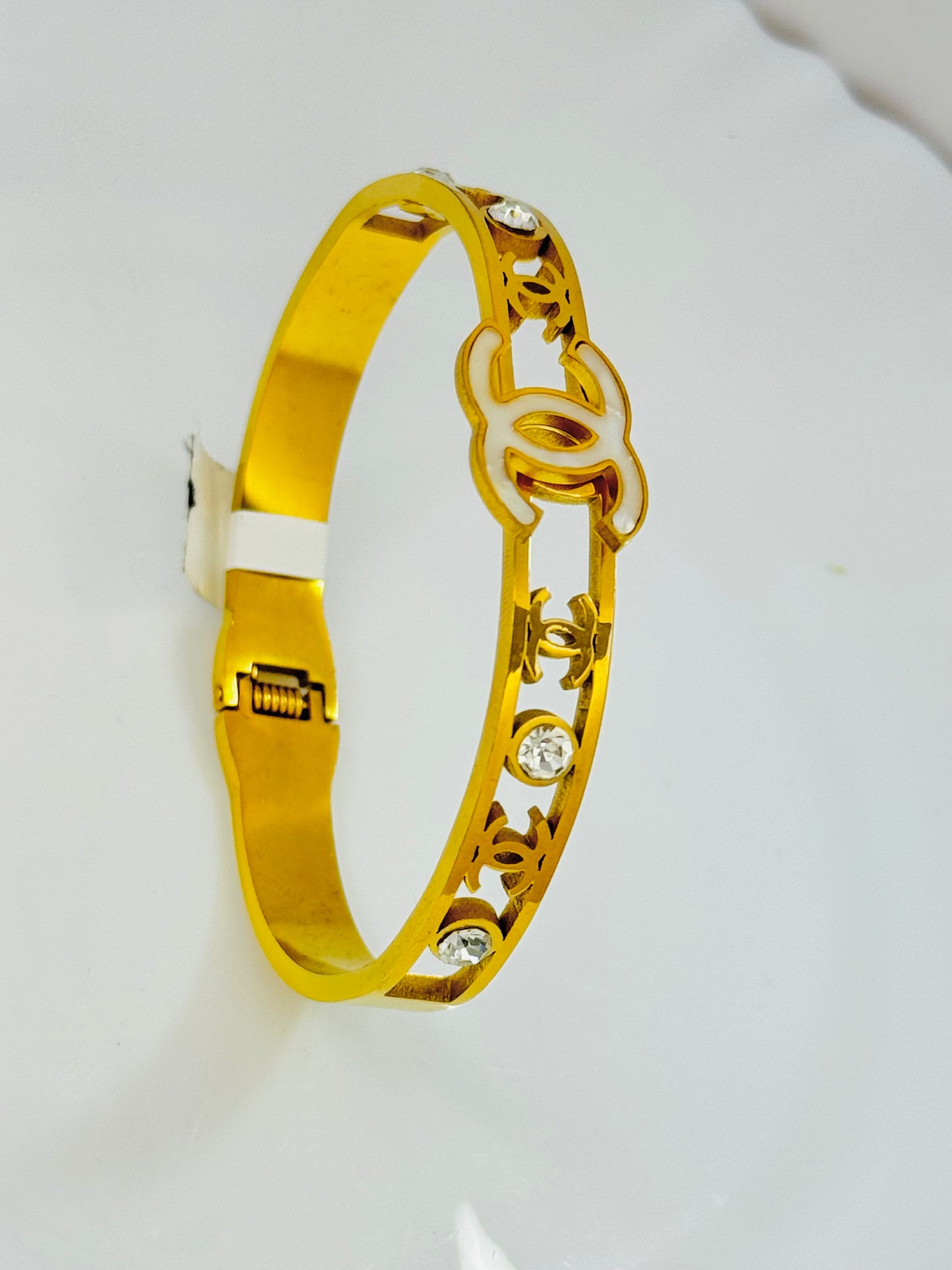 Halo Handcuff