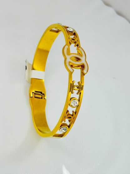 Halo Handcuff