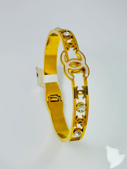 Halo Handcuff