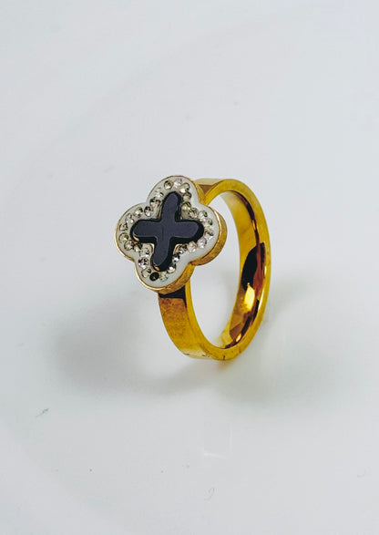 Queen Ring