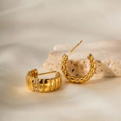 Velvour Earring