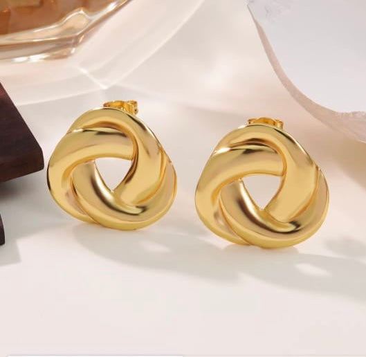 Twisted Tops