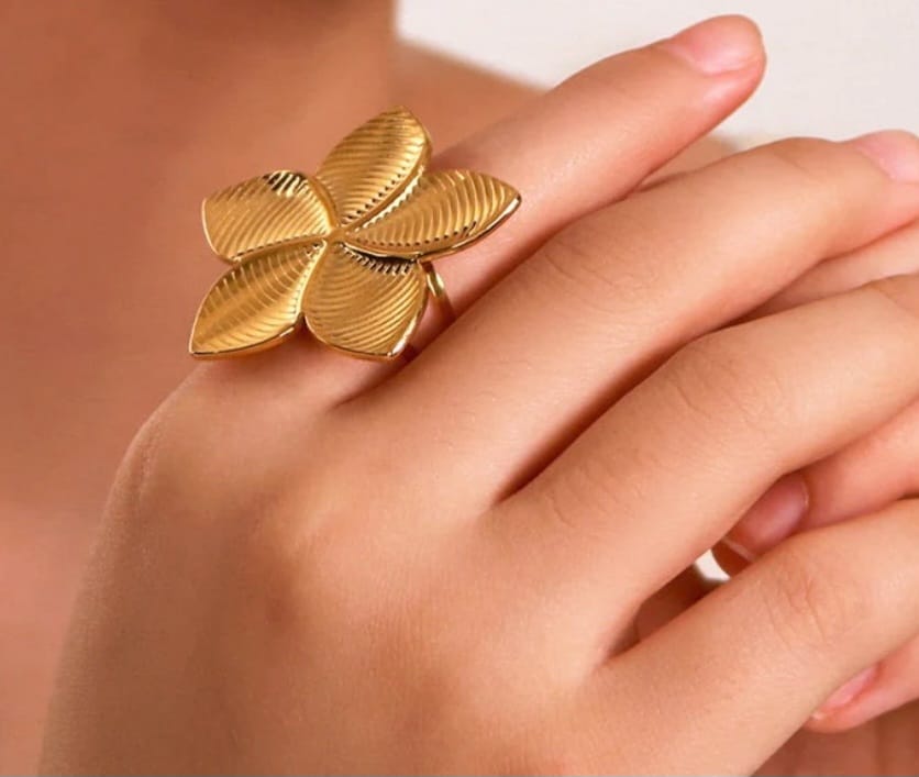 Flower Ring (Adjustable)