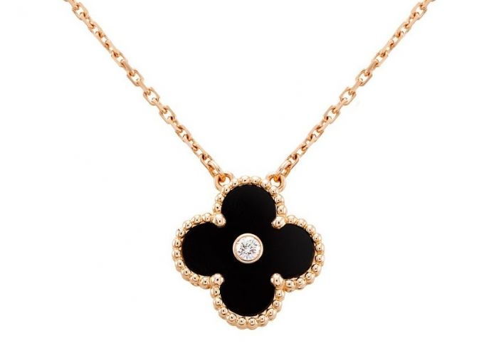 Crown Black Pendant