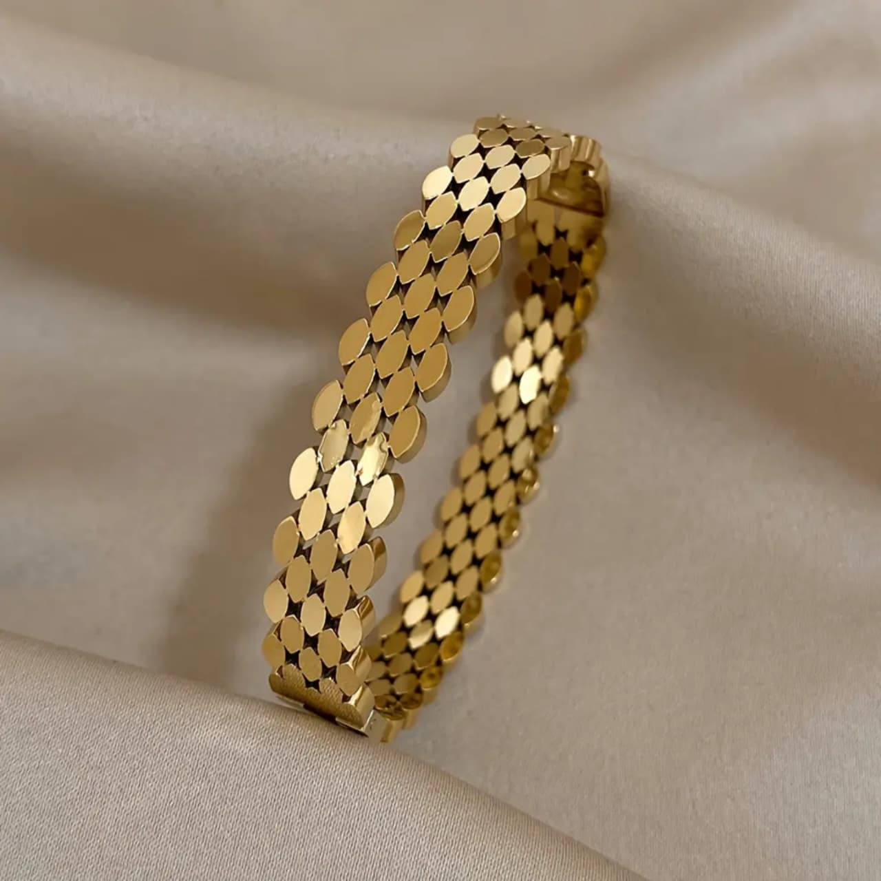 Mesh Handcuff
