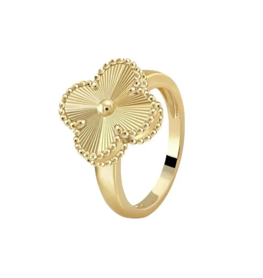 Majesty Ring